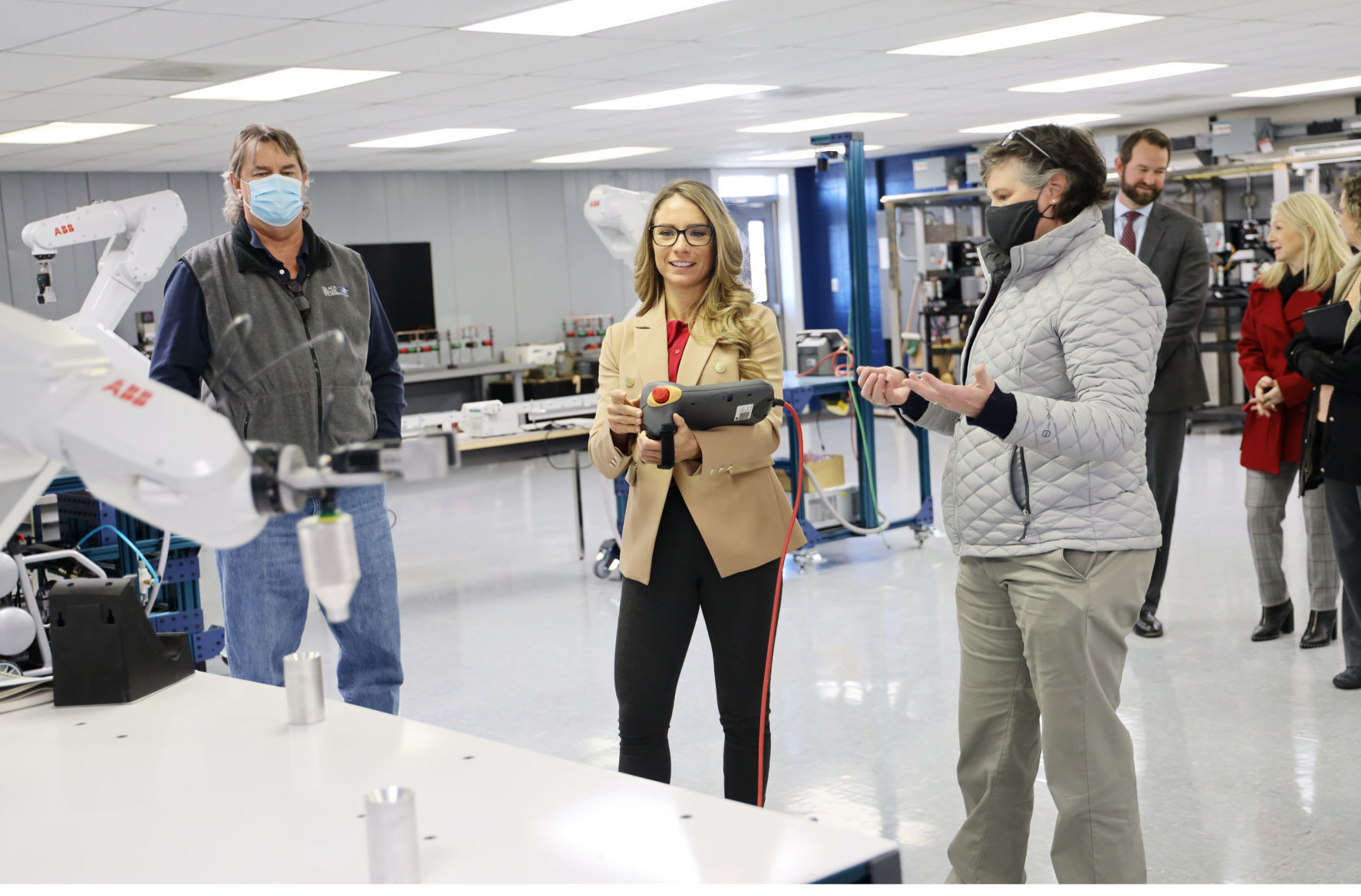 State officials tour BRTC